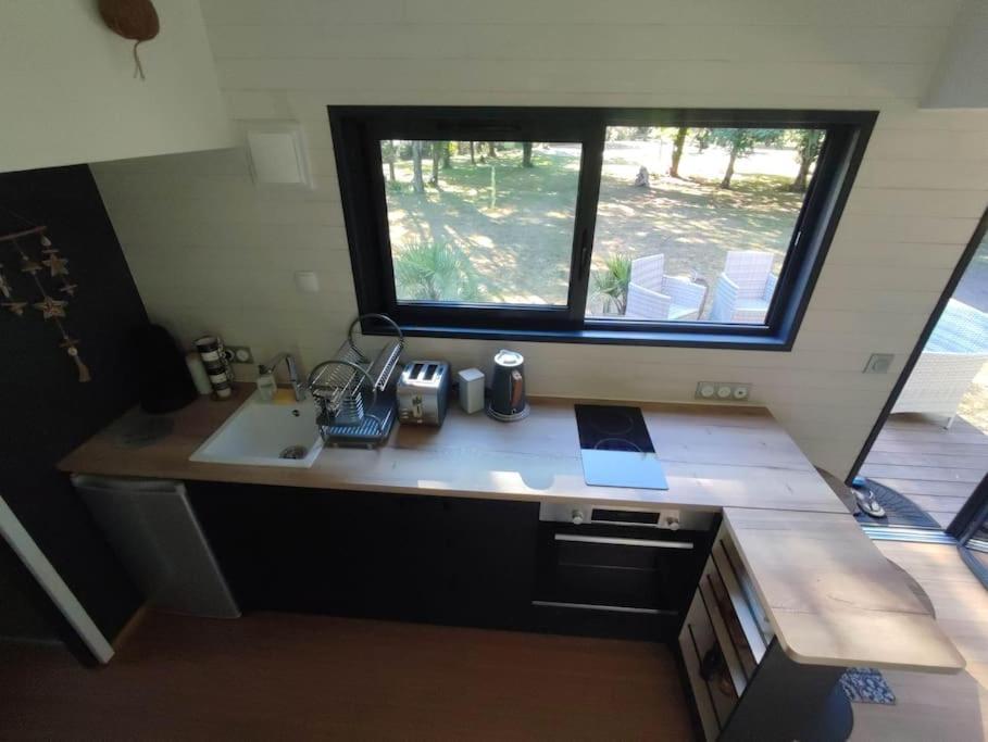 Villa Tiny House Chez Caroline Gaillan-en-Médoc Exterior foto